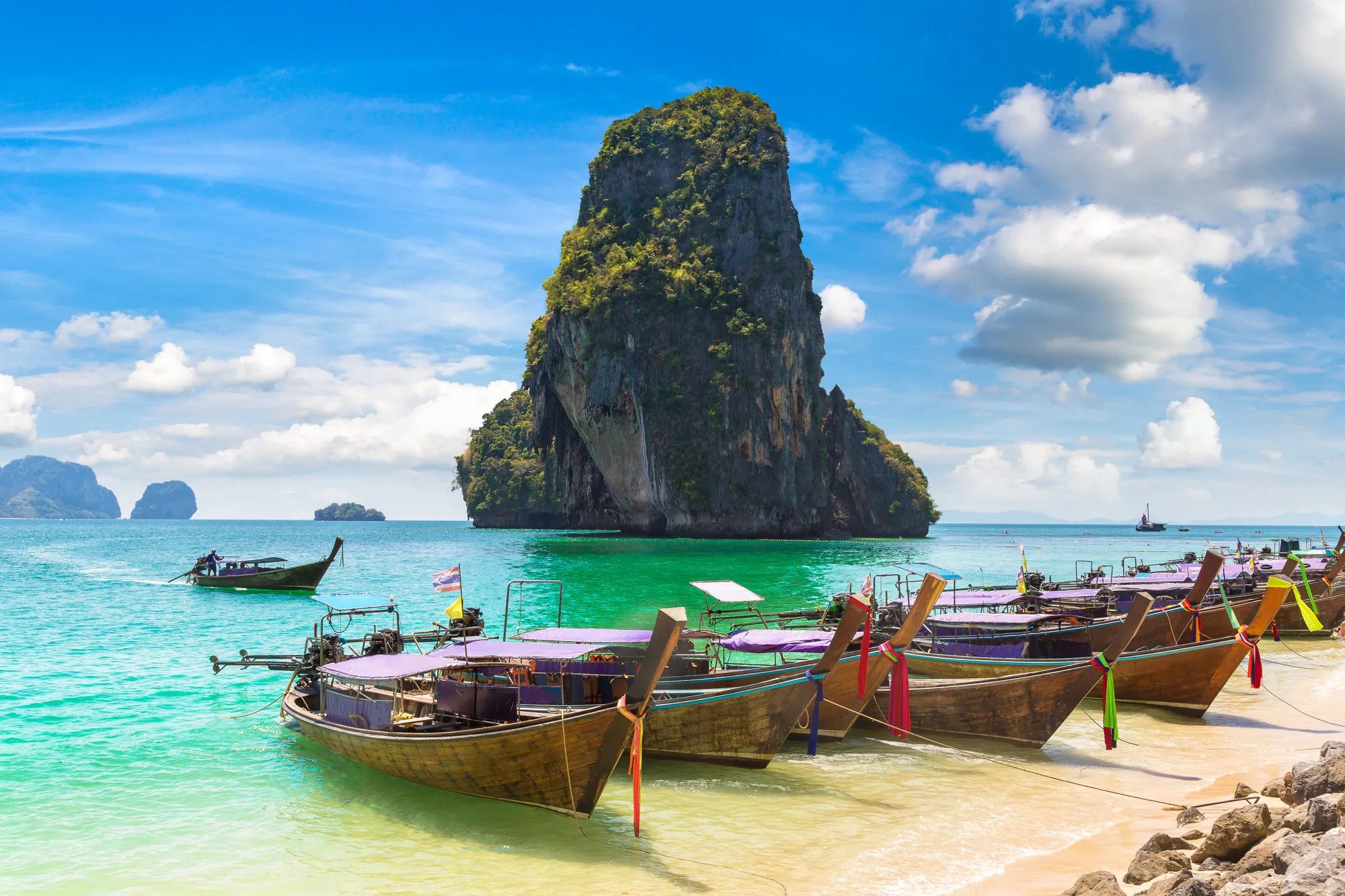 Thailand Tour Packages from Qatar – 6 Days Phuket & Bangkok Holiday